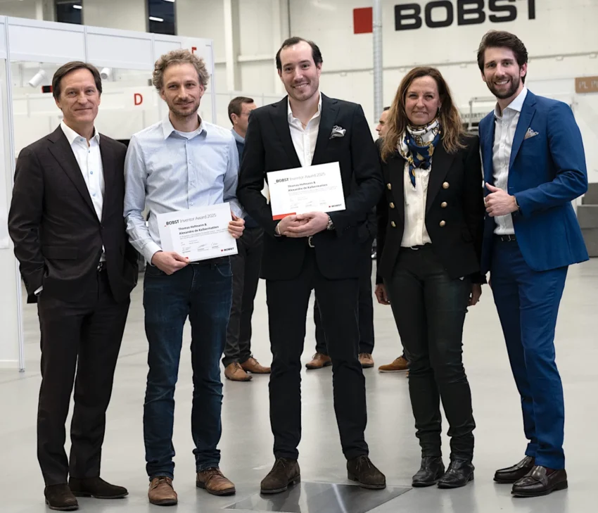 From left to right: Jean-Pascal Bobst, CEO Bobst Group; Thomas Hofmann, Lead Optical Microsystem Engineer; Alexandre de Kalbermatten, Corporate Venture; Sigrid Wagner, Group IP Director; Leonard Badet, Chief Technology Officer at BOBST